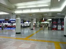 成田市,空港第２ビル(鉄道)駅の会場整理・誘導の短期アルバイト【高校生歓迎】の写真